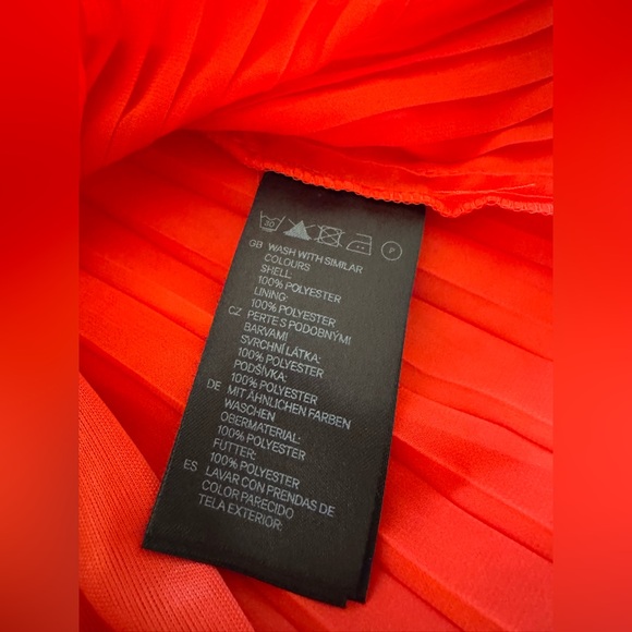 H&M Vibrant Bright Red-Orange Pleated Halter-neck Blouse - Picture 7 of 8